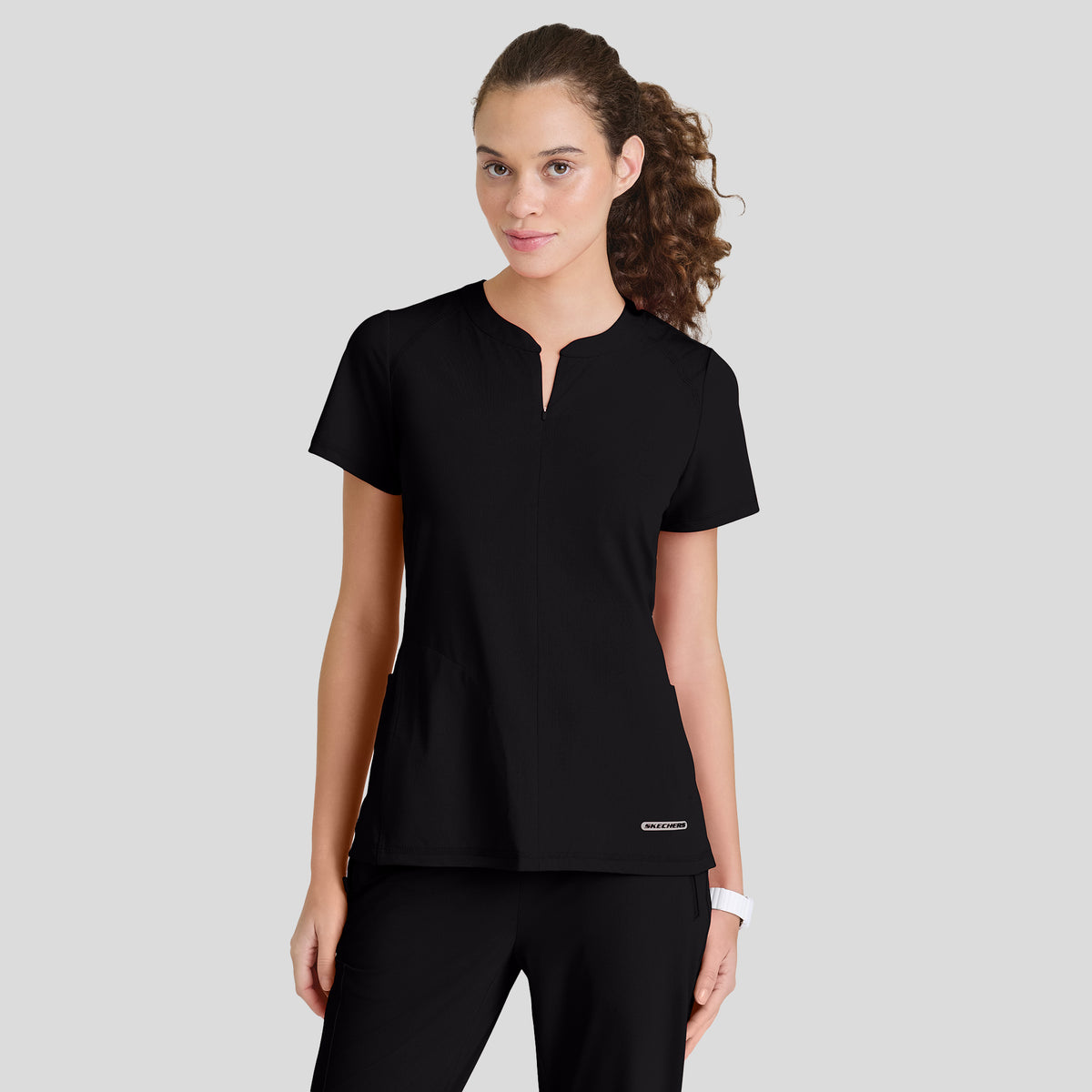 Glide 4 Pocket Banded Collar Top | Black