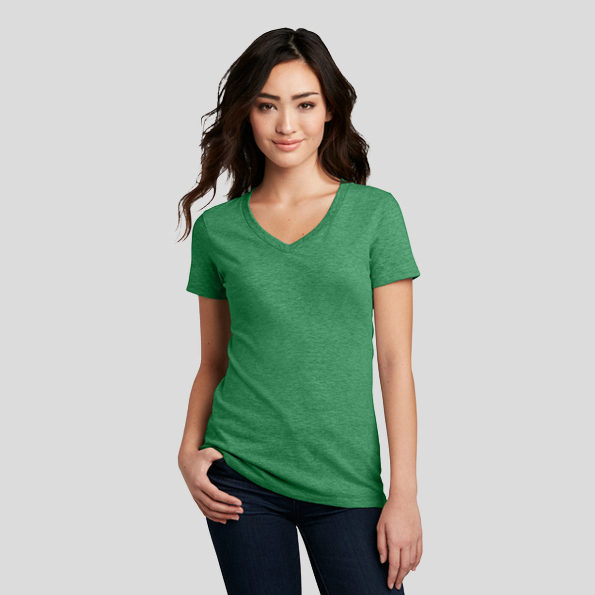 Womenโs Perfect Blendยฎ CVC V-Neck Tee | Heathered Kelly Green