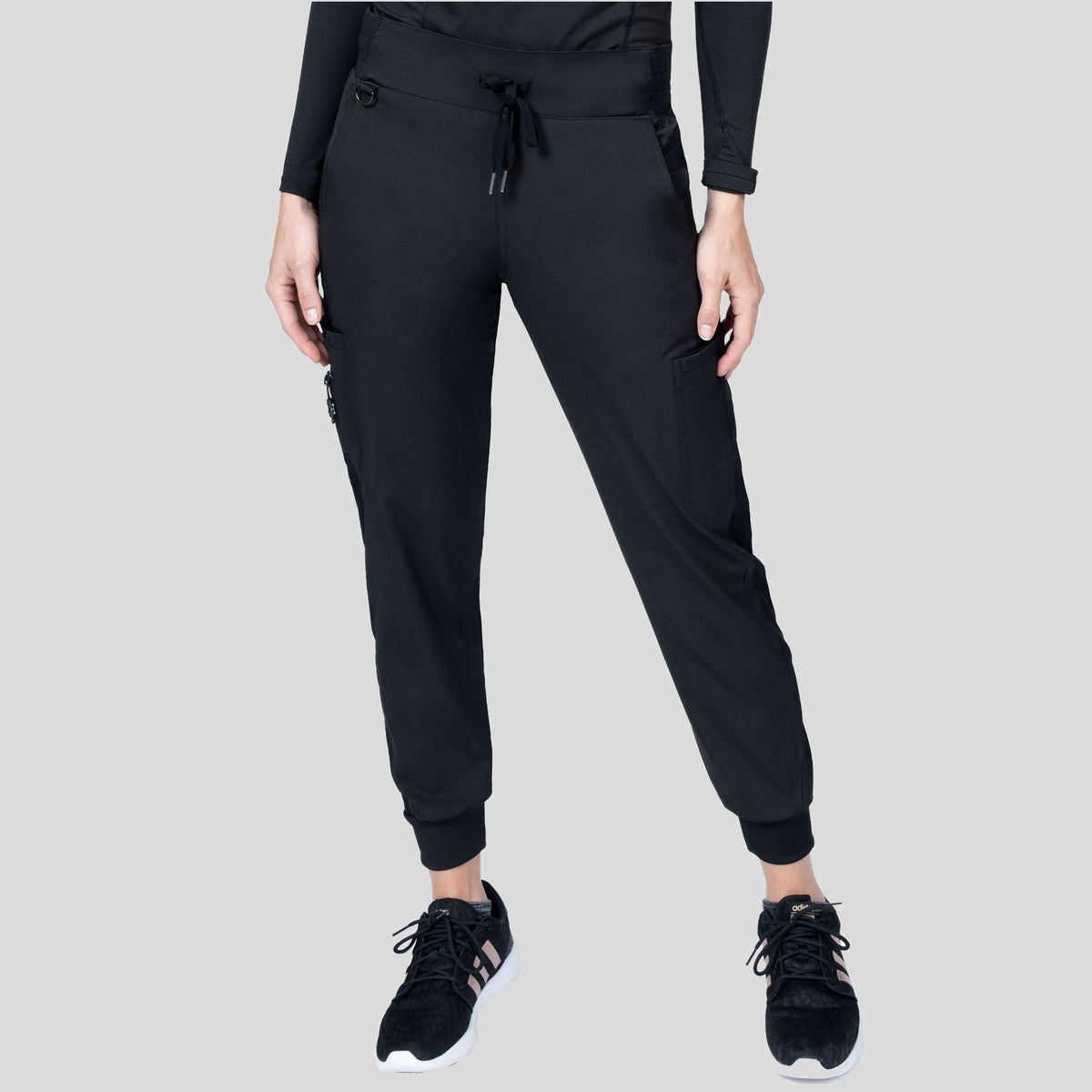 Zavate_AvaTherese_3013_black_front
