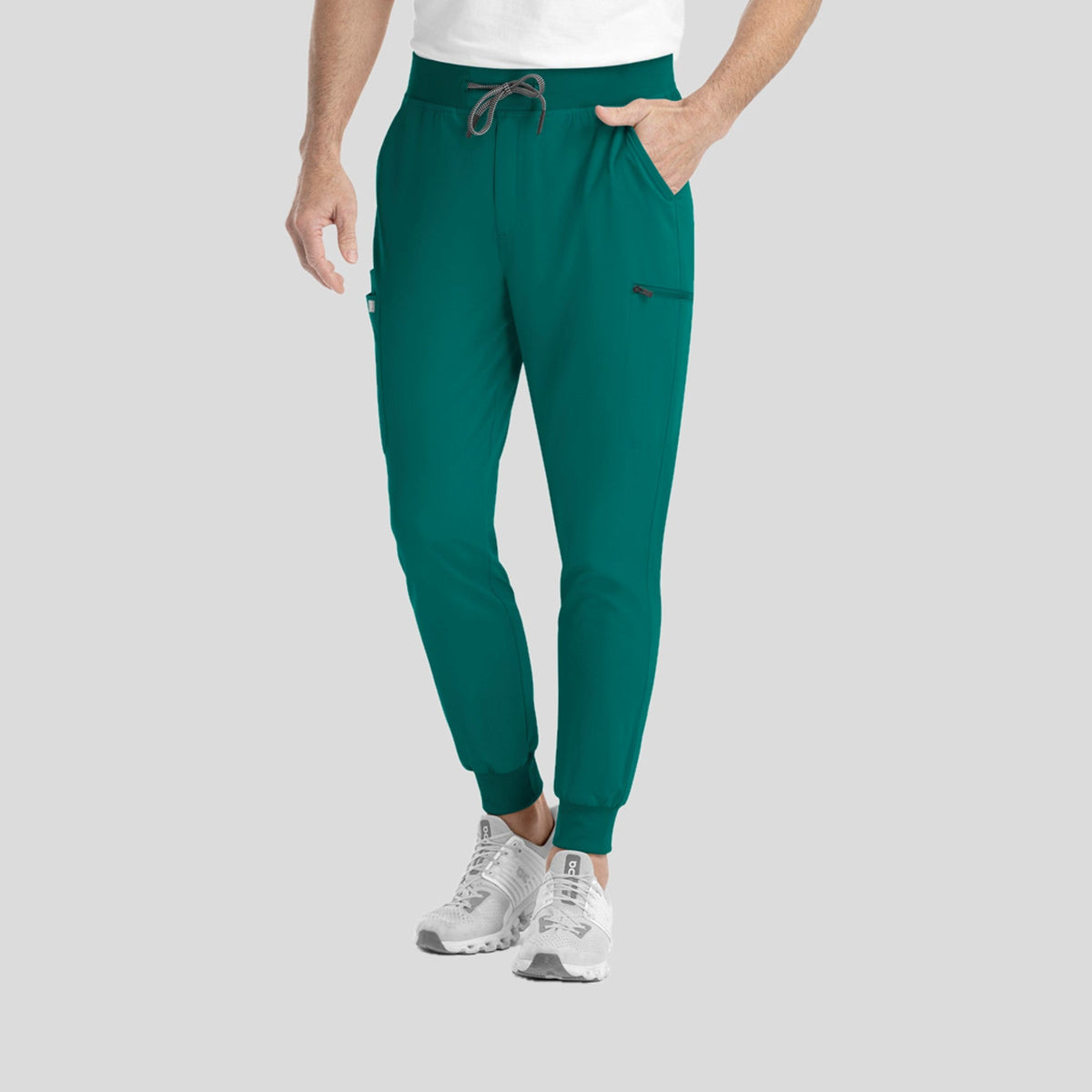 Epic_9852_Hunter_Front
